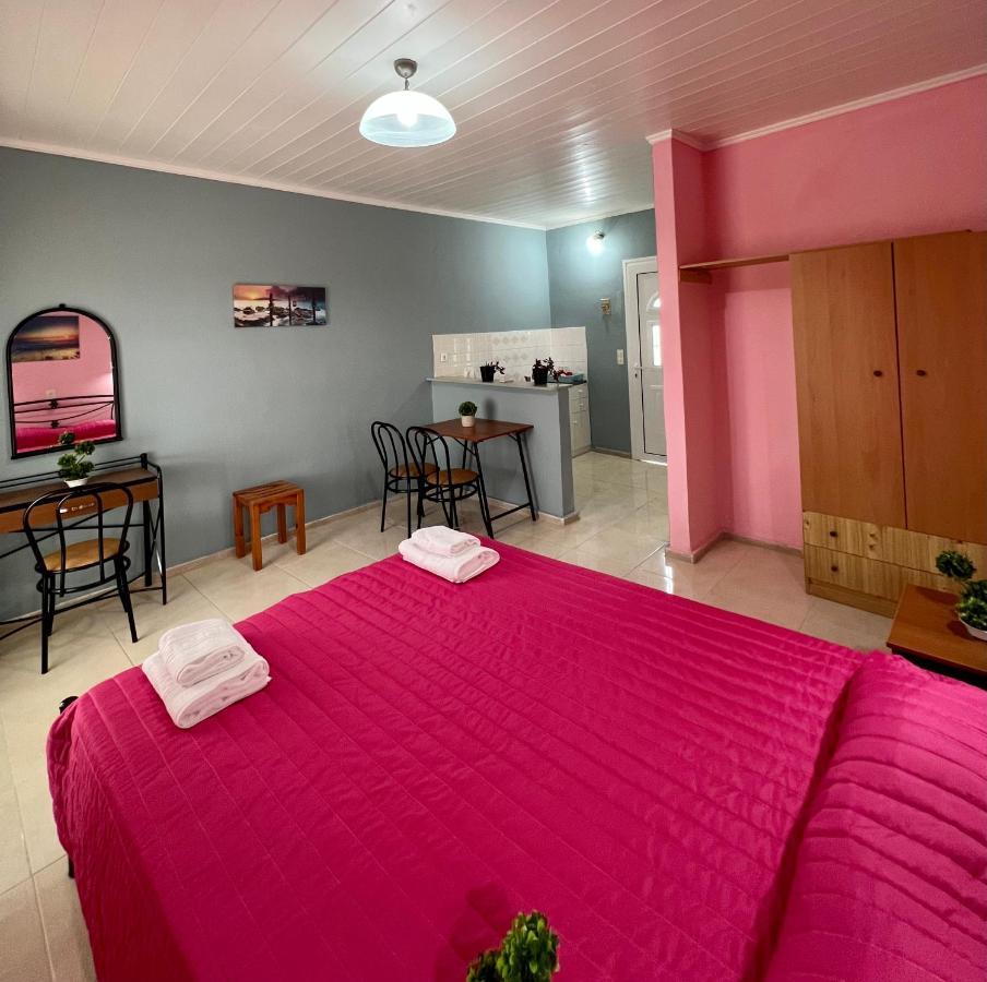 Aparthotel Elena Pool à Ágios Geórgios Extérieur photo