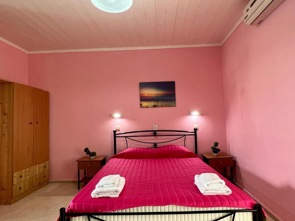 Aparthotel Elena Pool à Ágios Geórgios Extérieur photo