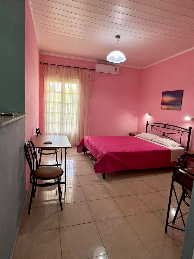 Aparthotel Elena Pool à Ágios Geórgios Extérieur photo