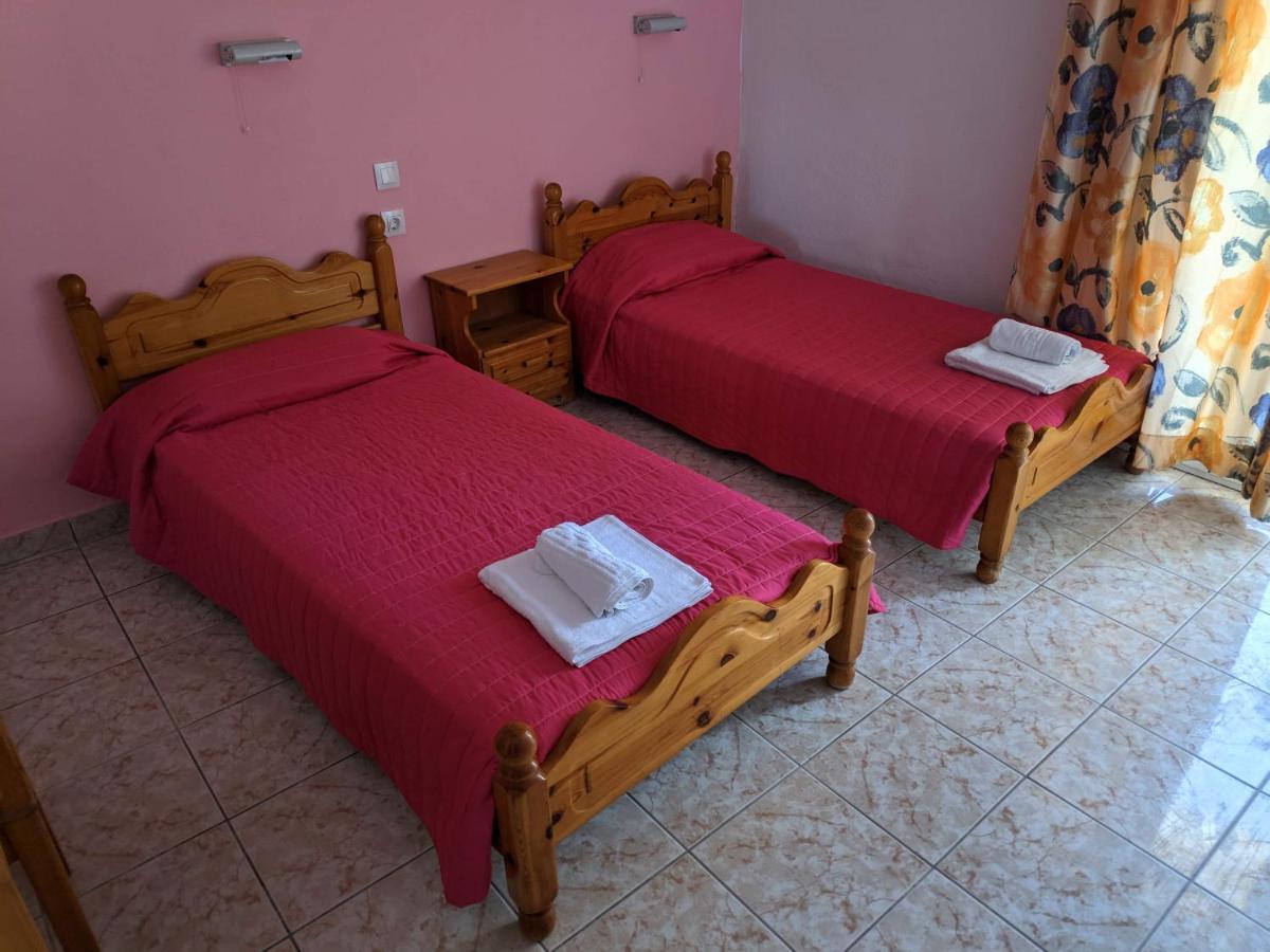 Aparthotel Elena Pool à Ágios Geórgios Extérieur photo