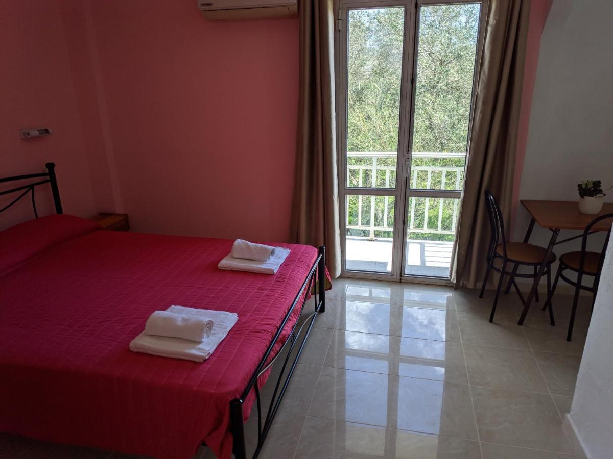 Aparthotel Elena Pool à Ágios Geórgios Extérieur photo