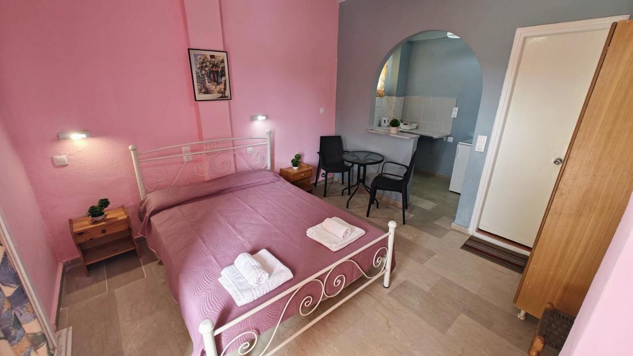 Aparthotel Elena Pool à Ágios Geórgios Extérieur photo