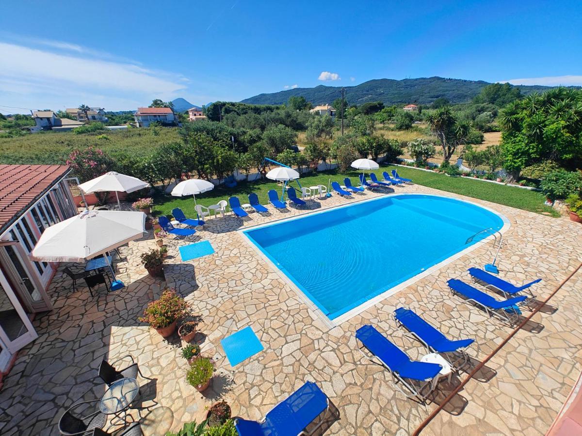 Aparthotel Elena Pool à Ágios Geórgios Extérieur photo
